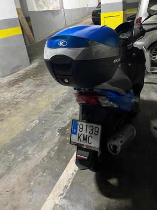 Kymco Agility City 125 Scooter Azul Muy muy cuidad