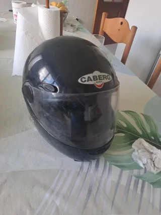Casco de moto CABERG negro