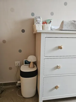 Papelera para pañales con recambios Tommee Tippee