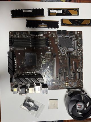 Combo CPU Ryzen 5 5600G+ 32GB RAM + Placa Base MSI