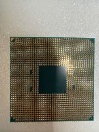 Combo CPU Ryzen 5 5600G+ 32GB RAM + Placa Base MSI