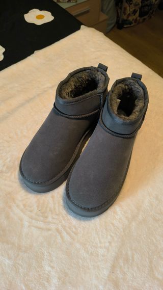 Botines UGG bajos con plataforma grises