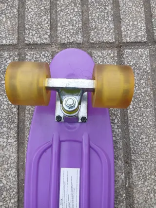 Monopatín tipo Penny Board Morado