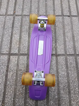 Monopatín tipo Penny Board Morado