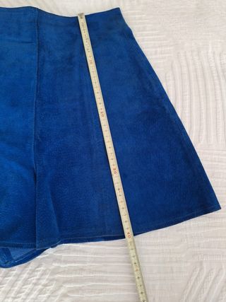 Minifalda pantalón ante, piel azul, Salambo Ibiza