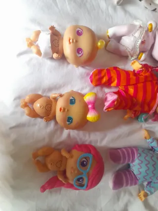 Lote Muñecas Bebés Llorones y Accesorios