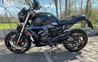 Zontes G1 125cc Naked Negra/Gris