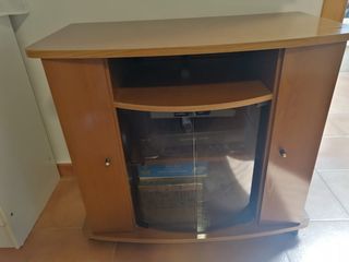 Mueble TV Roble con Puertas y Estante