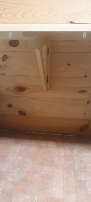 Mesa plegable de madera