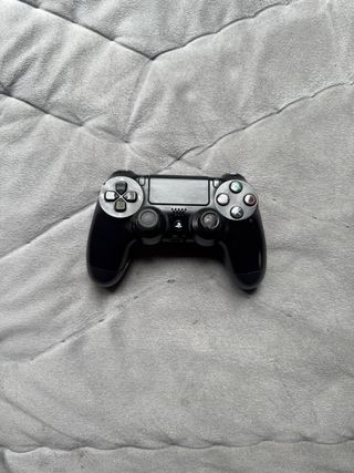 Mando PS4 Negro