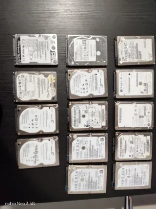 14 X Hard disk 2.5