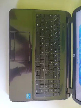HP i3 15,6 HD 6GB RAM SSD 120GB