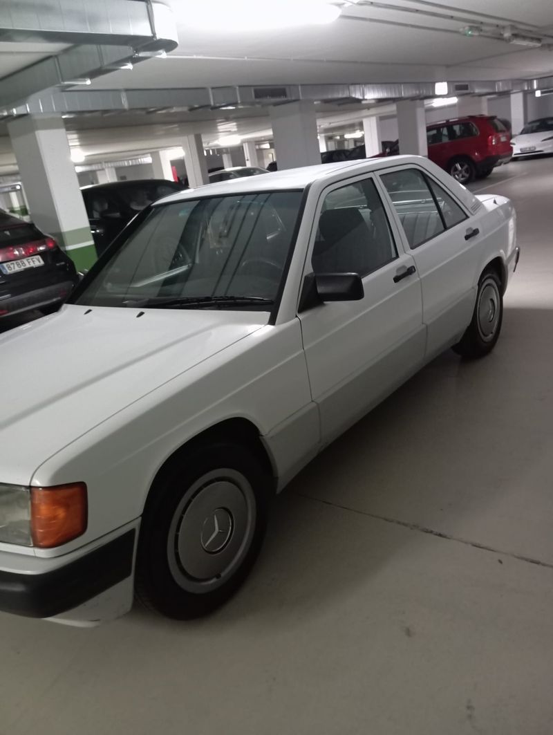 Mercedes-Benz 190E 1.8 (1992) - MUY CUIDADO - foto 1