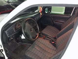 Mercedes-Benz 190E 1.8 (1992) - MUY CUIDADO
