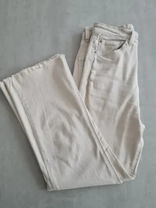 Pantalón stradivarius chica