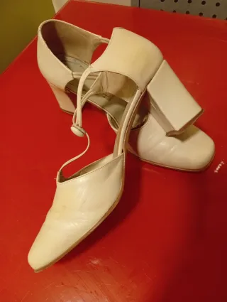 Zapatos de vestir beige