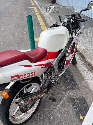 Honda NS1 74cc Roja y Blanca