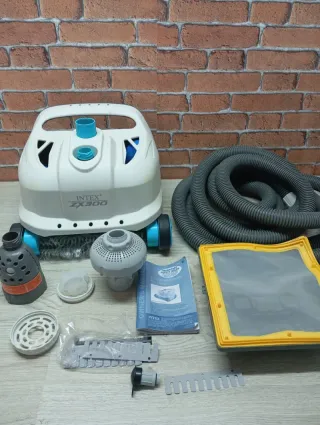 Limpiafondos Intex ZX300 Piscina
