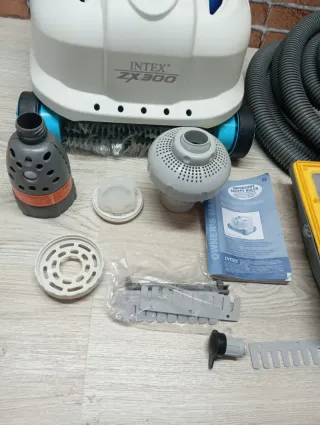 Limpiafondos Intex ZX300 Piscina