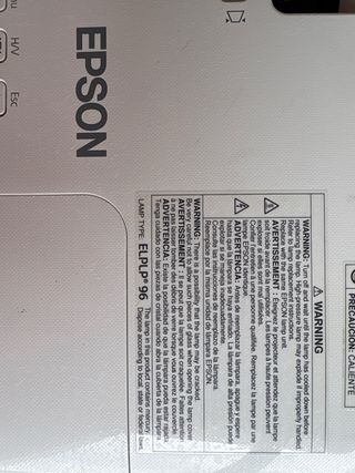 Proyector Epson Home Cinema 1060