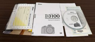 Nikon D3100 Kit 18-55 VR Reflex Nera