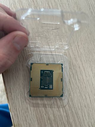 Intel Core i7-7700 CPU