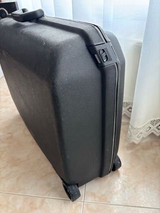 Maleta Samsonite Negra Ruedas