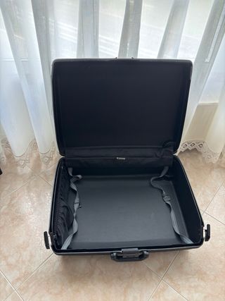 Maleta Samsonite Negra Ruedas