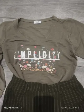 Conjunto Pantalón y Camiseta