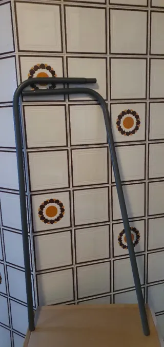 Estructuras metálicas grises