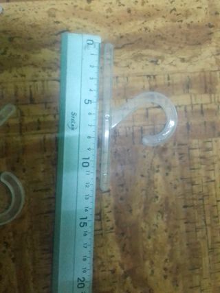 100 Perchas de Plástico Transparentes