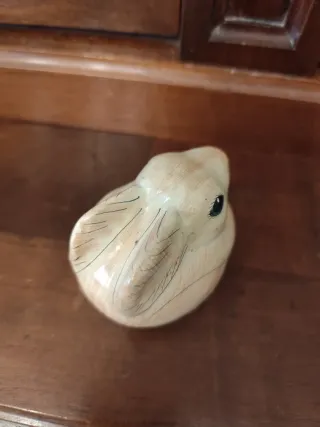 Scatola a forma di coniglio laccata