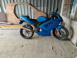 Rieju RS2 125 Azul