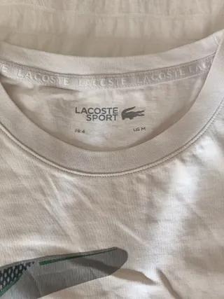 Camiseta Lacoste Talla M Logo Multicolor.