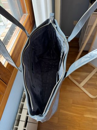 Bolso Armani Jeans Gris Charol #armanijeans