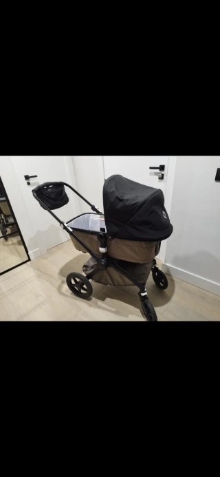 Bugaboo Fox 2 Silla de Paseo y capazo Negra