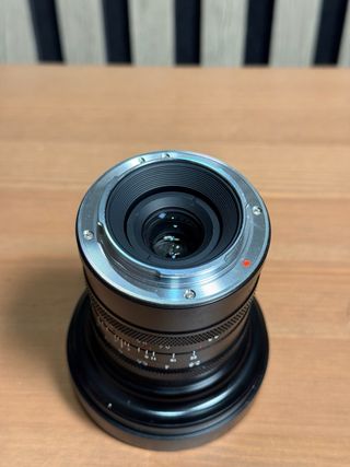 Objetivo Brightin Star 16mm F2.8
