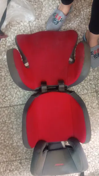 cada unidad 8€ y el ultimo con respaldo 15€