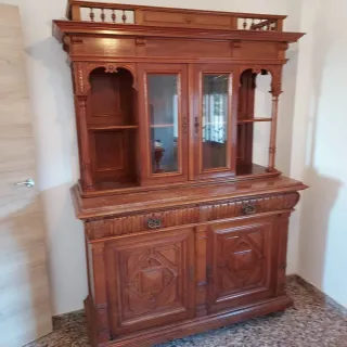 Mueble antiguo siglo XIX madera y cristal