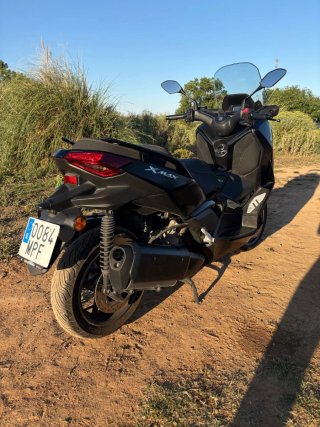 Yamaha Xmax 300 Tech Max Negra