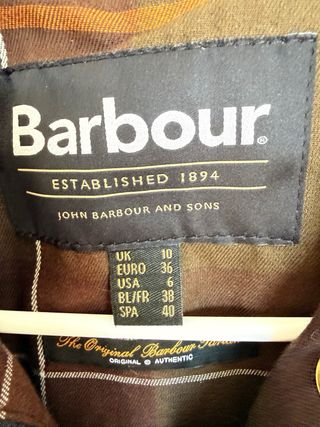 Chaqueta Barbour Beadnell Azul Marino Talla M