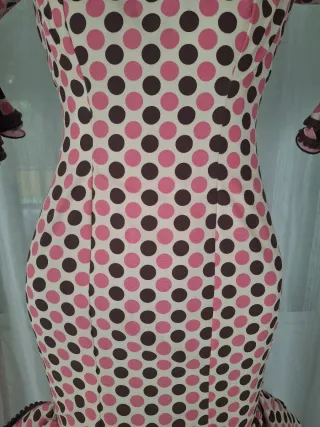 Traje de flamenca lunares rosa y marrón