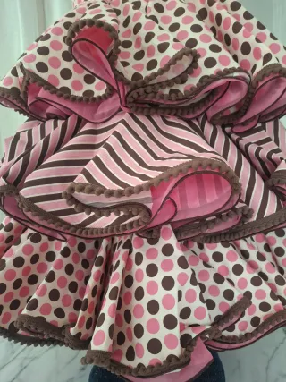 Traje de flamenca lunares rosa y marrón