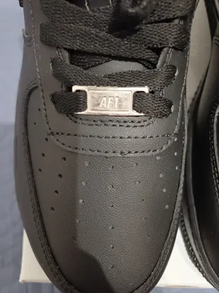 Nike Air Force 1 nere, taglia 44