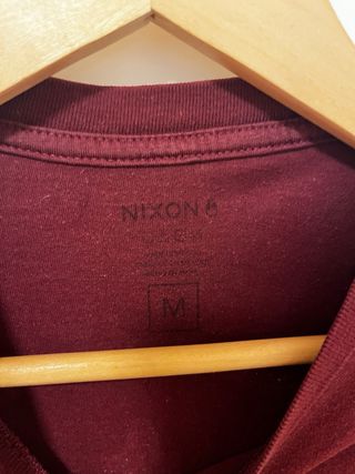 Camiseta Nixon Roja