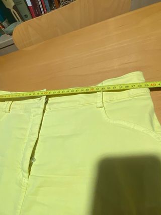 Falda tejana amarilla