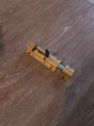 Cerrojo pasador para puerta