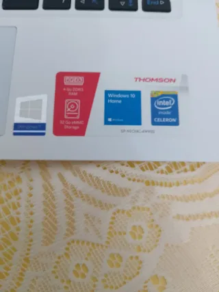 Portátil Thomson Blanco