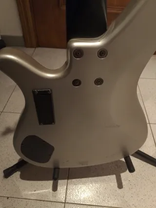 Bajo Yamaha RBX374 Plata