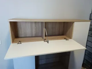 Mueble armario cajonera blanco y madera